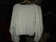 *Ten Long Island Ladies White Knitted Tops