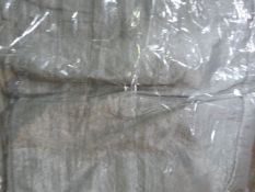 *79 Ice Crushed Taffeta Chair Covers