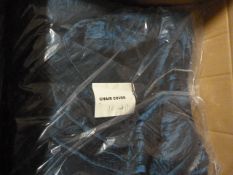 *50 Ice & 30 Sea Blue Crushed Taffeta Chair Covers