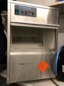 * Polar ice machine 380w x 600h