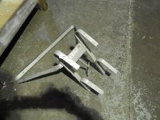 *Aluminium Ladder Stand Off