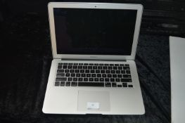 *Macbook Air 13
