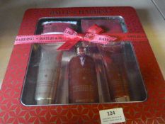 *Baylis & Harding Ultimate Bathing Gift Set