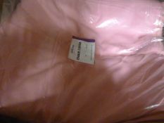 *100 Pink Polycotton Chair Cover