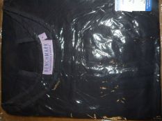 *Thirty Two Benchmark Tabards (Navy) Size: Large