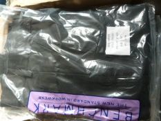 *Twenty Benchmark Trousers (Sailor Blue) Size: 30T