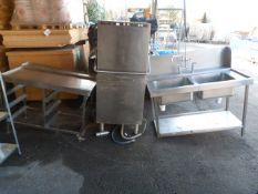 *Hobart Ecomax CHH50 Washer with Sink Unit and Tray Rack (Legs Damaged)