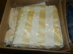 *14 Ivory Damask 132