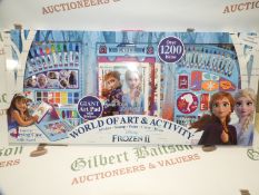*Frozen Super Activity Art Set