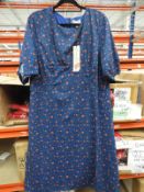 *31 Size: 20 Amelia May Navy Poppy Vintage Style D