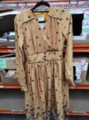 *15 Size: 14 Lindy Bop Kara Mustard Kittens Vintag