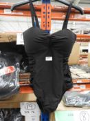 *16 Size: 14 Magda Black Swimsuits