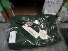 *6 Size: 12 Eva Rae Emerald Green Dresses