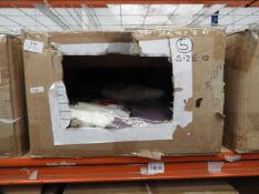 *5 Size: 10 Beverley Vintage Style Dresses (Amethy