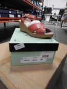 *Miss Fire Ladies Shoes (Brick) Size: 39