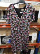 *5 Size: 10 Tanya Colour Print Flamingo Dresses