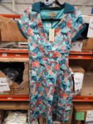 *6 Size: 8 Isabel Blue Leopard Floral Dresses