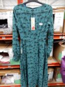 *10 Size: 8 Malory Winter Toil Skirts