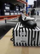 *Lola Ramona Ladies Shoes (Black) Size: 7