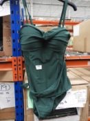 *13 Size: 10 Solange Emerald Swimsuits