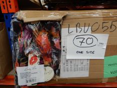 *70 Black Tucan Sarongs