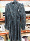 *8 Mixed Sizes Lindy Bop Ivory Green Leopard Dress