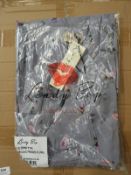 *36 Size: 16 Beretta Lilac Pressed Floral Dresses