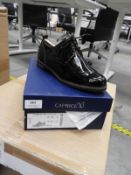 *Caprice Patent Black Shoes Size: 6.5