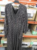 *13 Size: 14 Lindy Bop Juno Dachshund Print Dresse