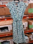 *26 Size: 16 Lindy Bop Kody Vintage Bluebird Style