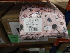 *11 3m Lengths of Scube Pink Queen of Tarts Fabric