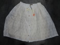 *5 Size: 18 Adalene White Broderie Dresses