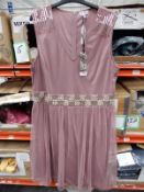 *14 Size: 20 Bebe Rose Dresses