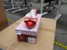 *Pin Up Red Patent Leather Ladies Shoes Size: 6