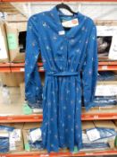 *13 Size: 20 Ivory Teal Rose Vintage Style Dresses