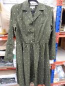 *38 Size: 12 Perrie Moss Green Polka Dot Vintage S