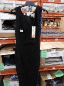 *19 Size: 14 Anne Black Lace Dresses