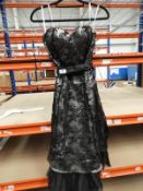 *5 Size: 18 Maisie Black Vintage Style Dresses