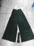 *5 Size: 8 Bottle Green Corduroy Trousers
