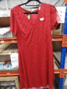 *12 Size: 12 Rochelle Scarlet Vintage Style Dresse