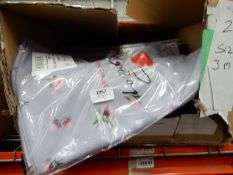 *25 Lilac Pressed Floral 3m Fabric Squares