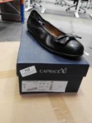 *Caprice Ladies Shoes (Black) Size: 8