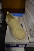 Lunar Collection Ladies Beige Deck Shoe Size: 8