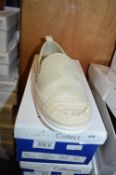 Lunar Collection Ladies Beige Deck Shoe Size: 4