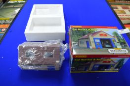 Hornby 00 Skaledale Car Service and Repair Garage