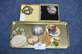 Vintage Costume Jewellery Brooches