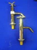 *Mirella Bath Pillar Taps