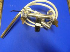 *Contemporary Chrome Mixer Taps with Handheld Shower