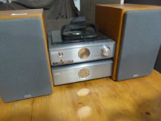 Hitachi CD Player with Amp and Speakers