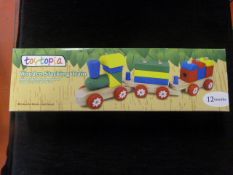 *Toytopia Wooden Stacking Train